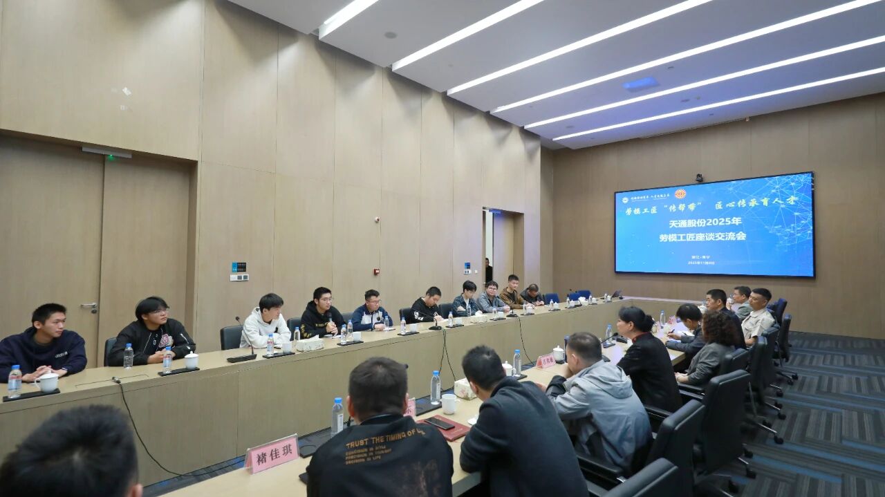 1762504471828192.jpg 9c1bc8b7c4ae138757542d865e34bb75.jpg