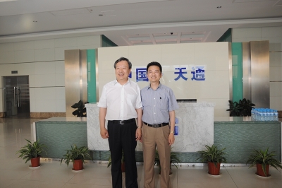 2012年，時(shí)任浙江省委副書記、省長夏寶龍視察天通